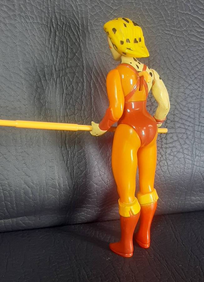CHEETARA  SERIES ONE (1985)  THUNDERCATS SPEEDSTER WITH YELLOW STAFF  LJN