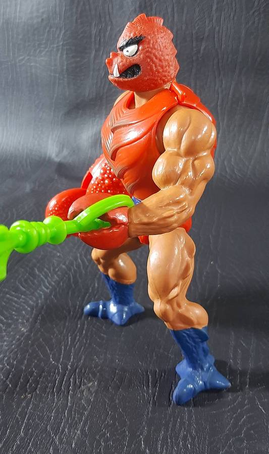 MASTERS OF THE UNIVERSE  CLAWFUL (1984) EVIL CRAB WARRIOR WITH MONSTROUS GRIP
