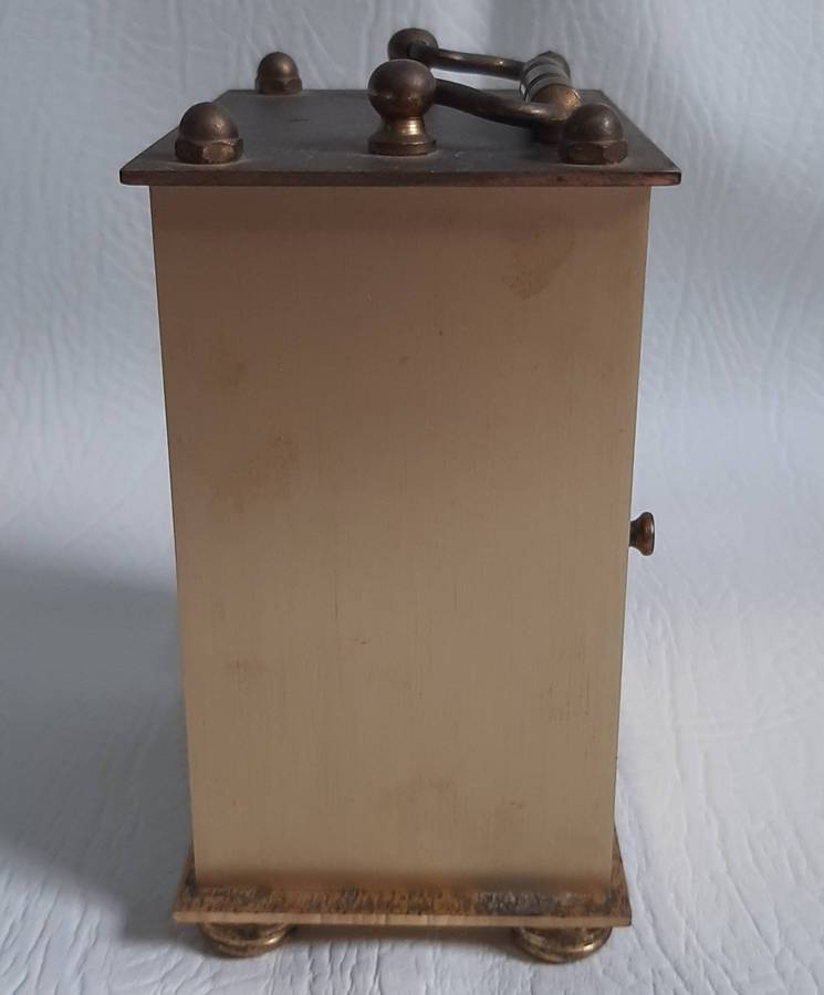 SMALL BRASS QUARTZ CARRIAGE CLOCK  ESTYMA  8CM x 6CM x 11CM
