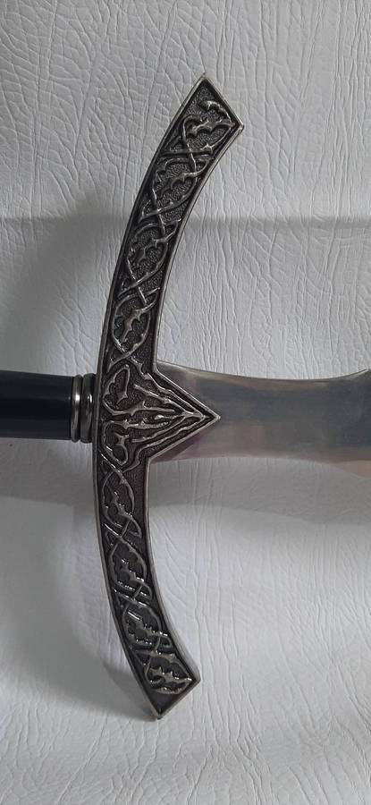Double-Handed Broadsword 128cm Stainless Steel Display Piece with Wooden Mount