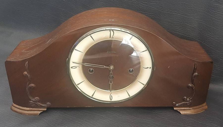 HERMLE 340-020 CLOCK MOVEMENT  GERMAN ENGINEERING WITH CHIME RODS AND BRASS GEARWORK