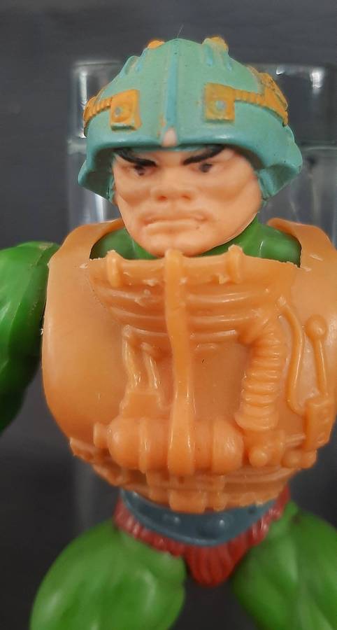 MASTERS OF THE UNIVERSE  MAN-AT-ARMS (WAVE 1, 1982)  VINTAGE MATTEL ACTION FIGURE