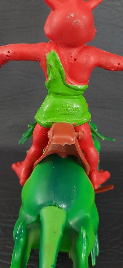 VINTAGE BATTLE BEAST RIDER & AQUATIC DRAGON MOUNT  1980s TAKARA/HASBRO ERA