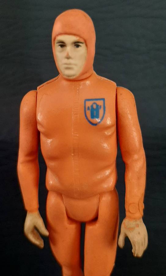 VINTAGE GI JOE SCUBA DIVER FIGURE  SMALL SCALE