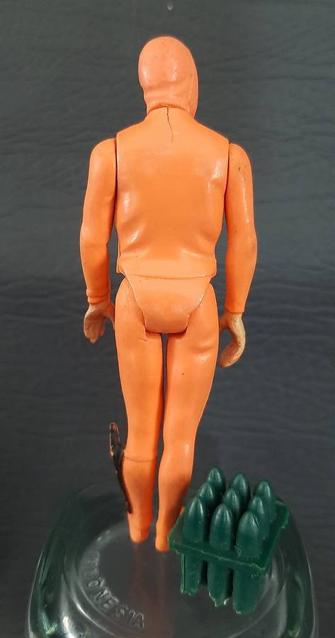 VINTAGE GI JOE SCUBA DIVER FIGURE  SMALL SCALE