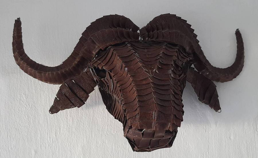 LARGE METAL WOVEN BUFFALO HEAD  WALL-MOUNTED SCULPTURAL STATEMENT