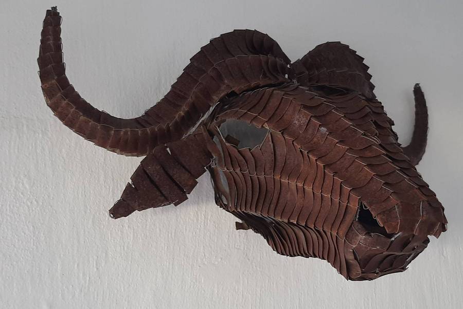 LARGE METAL WOVEN BUFFALO HEAD  WALL-MOUNTED SCULPTURAL STATEMENT