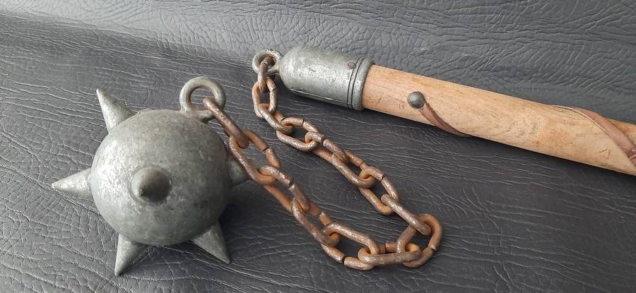 STUNNING MEDIEVAL MACE & CHAIN  PURE METAL, SPIKED BALL, HEAVYWEIGHT HERITAGE
