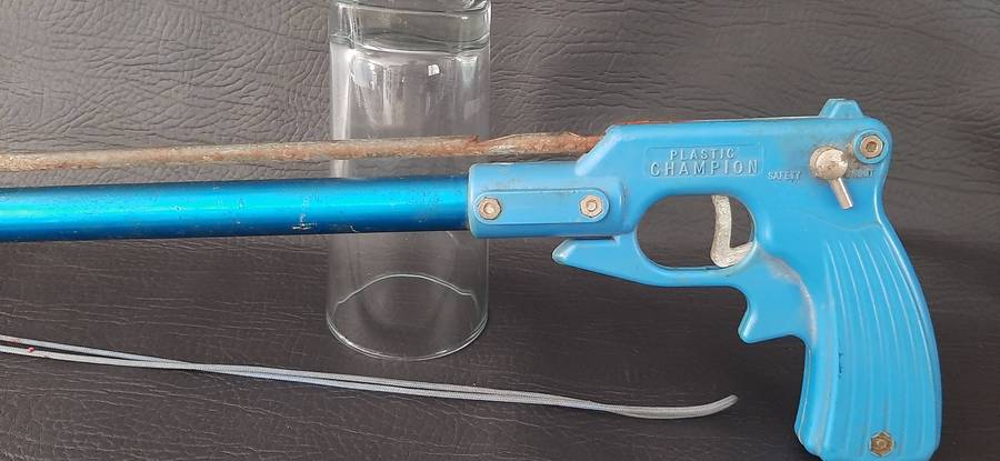 CAYMAN CARBON SPEARGUN  COMPOSITE BODY, METAL SPEAR, 72CM LOADED LENGTH