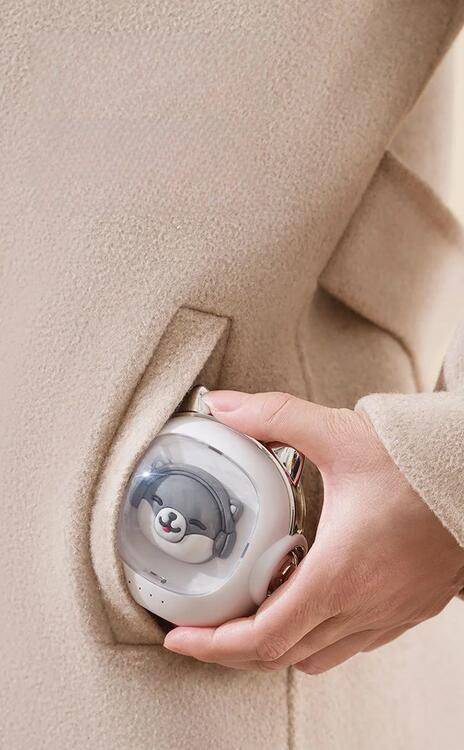 3 IN 1 - CUTE POWERBANK, NIGHTLIGHT AND HANDWARMER