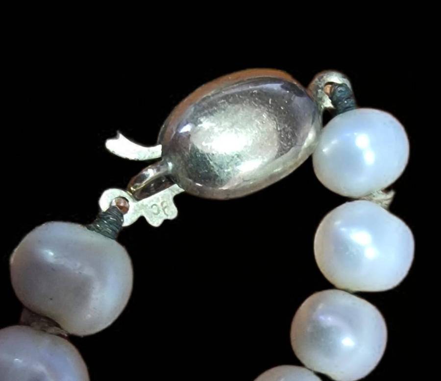 Genuine Pearl white Necklace with 9ct clasp