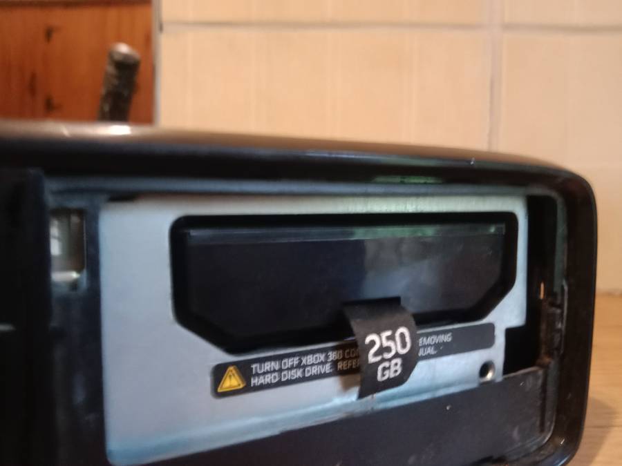 Xbox 360s 250gb bundle