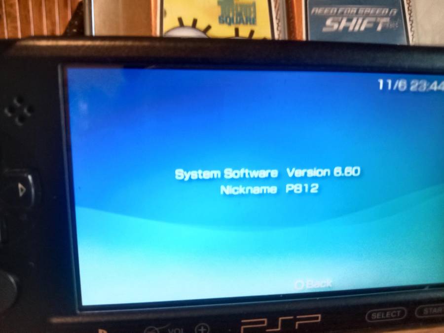 PSP E1004 4gb bundle