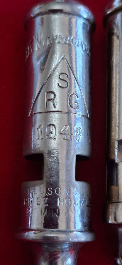 RHODESIA BSAP - WHISTLES, 1 X SOUTHERN RHODESIA GOVT. STAMPED - 1 X UDI PERIOD (NO MARKINGS)  (8791)