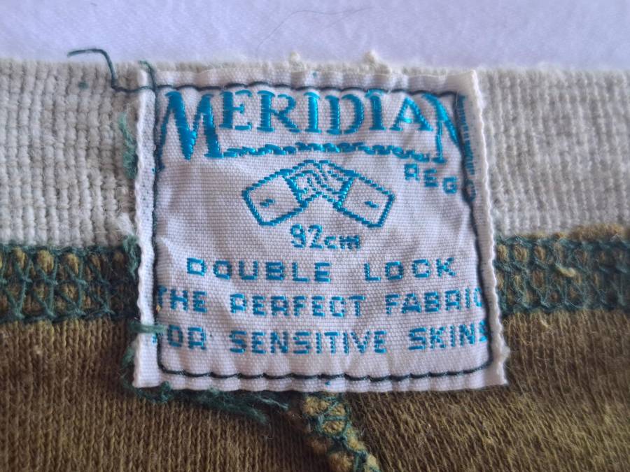 RHODESIAN ARMY  - SCARCE PAIR OF LONG JOHNS - SIZE 93CM, MADE MERIDIAN   (111)