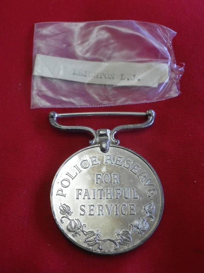 RHODESIA - POLICE LONG SERVICE MEDAL TO 11930R STK/LDR LEIGHTON L.J. + AWARD SLIP -UNRESEARCHED (135