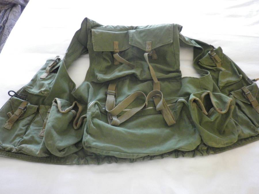 RHODESIAN ARMY - GREEN FIREFORCE JACKET - MADE NORTHS - SIZE 107CM     (267)
