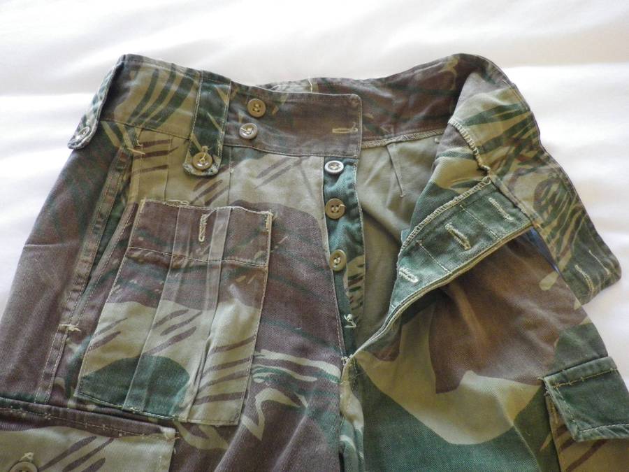 RHODESIAN ARMY CAMMO TROUSERS - MISSING 5 BUTTONS,  SIZES BELOW (S)   (253)