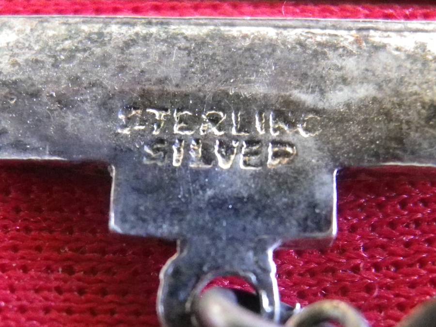 GREAT BRITIAN / SOUTH AFRICA STERLING SILVER "FRIENDSHIP BADGE" - NOTE DAMAGE   (107)