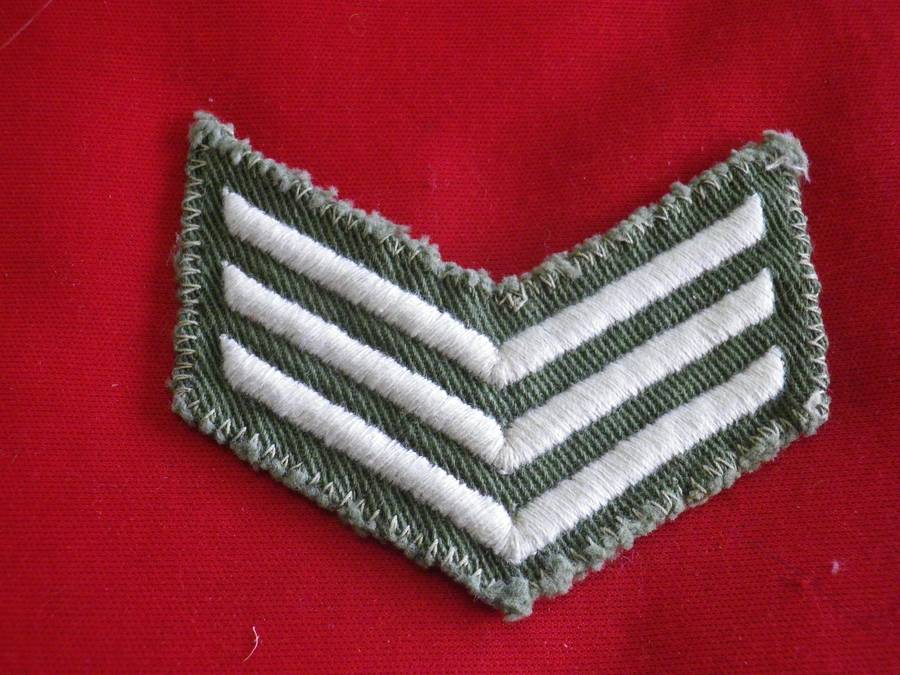 RHODESIAN ARMY - SERGEANT COMBAT DRESS STRIPES                 (201)