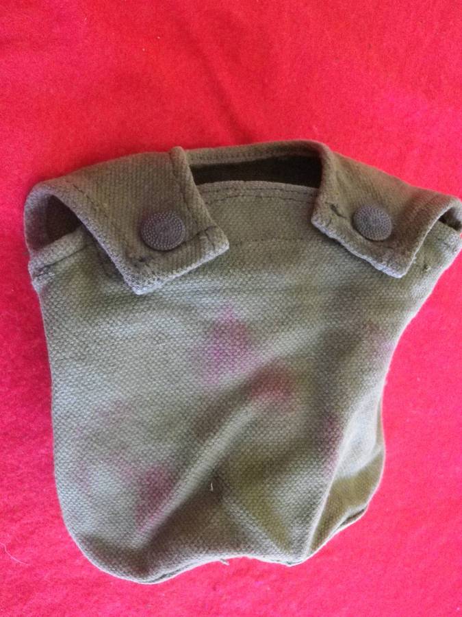 RHODESIAN ARMY - P69 WATER BOTTLE POUCH - HAS POSSIBLE FAINT WSG STAMP    (266)