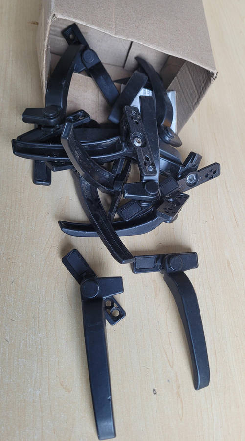 Aluminium Window Handles. (Bid Per Piece)