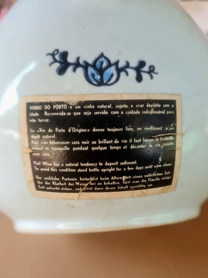 RARE...Floral Blue Wine Ceramic Jar. Full. Broken Seal With Very Light Leaks. Real Vinicola ALFE