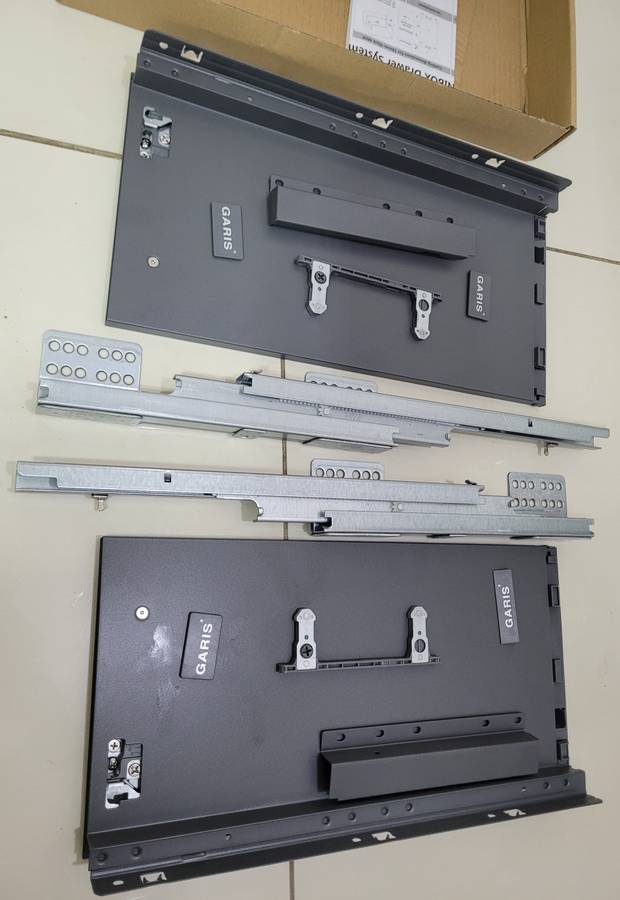 Soft-Close Cabinet Drawer Slides by GARIS (58x38.5x19)cm.  Bid Per Piece