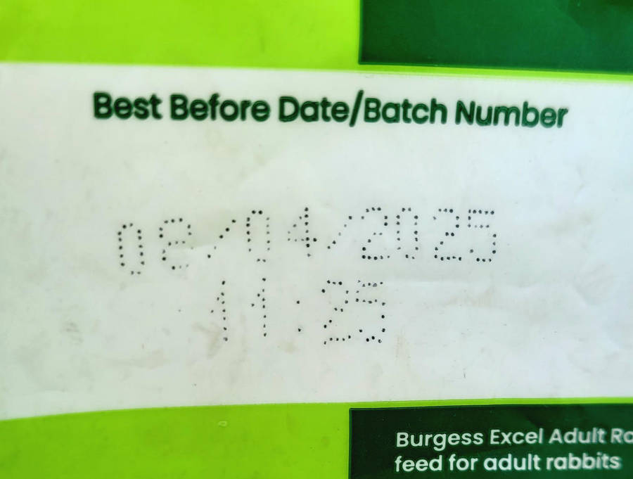 Burgess Excel Adult Rabbit Nuggets with Mint. Expiry: 08.04.25