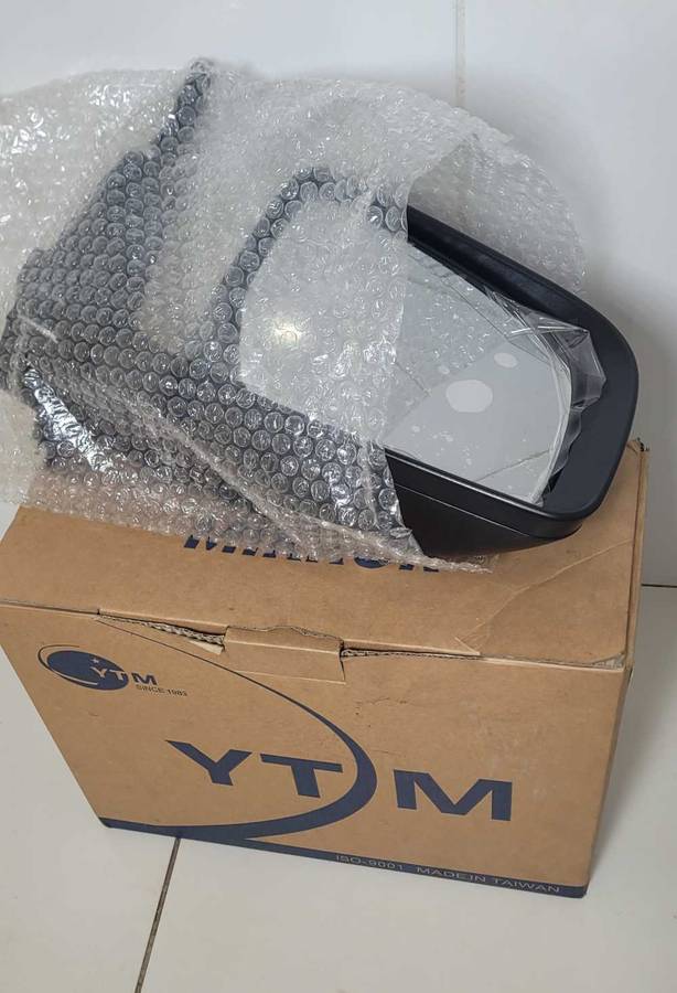 Ford Ranger Right Hand Electric Mirror . See Photos For Item Description