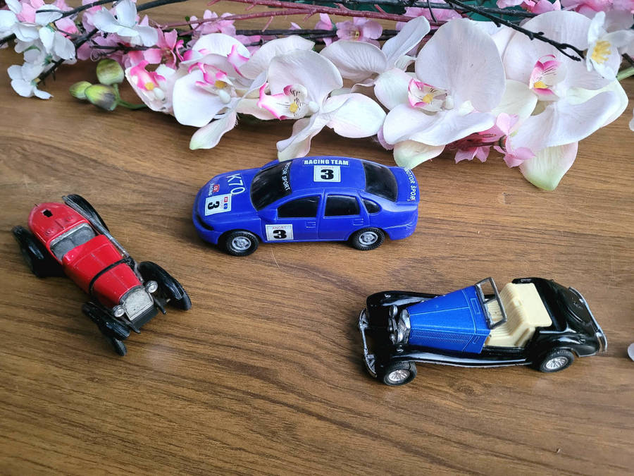 Vintage Collector`s Toys. (Lot 1)