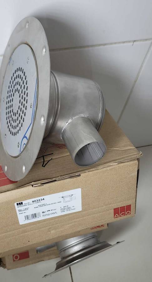 Quality Stainless Steel Side Outlet Shower Drain (Bid Per Piece)