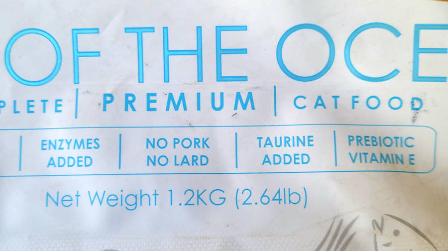 1.2Kg PICK OF THE OCEAN Complete And Balanced Diet For Adult Cat-1 year And Older. EXPIRY: 23 04 25