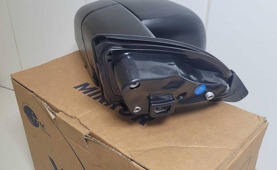 Ford Ranger Right Hand Electric Mirror . See Photos For Item Description