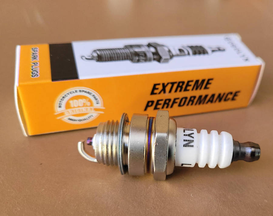 100% ORIGINAL Extreme Quality Bush Cutter / Chain Saw Spark Plugs (Bid Per Piece)