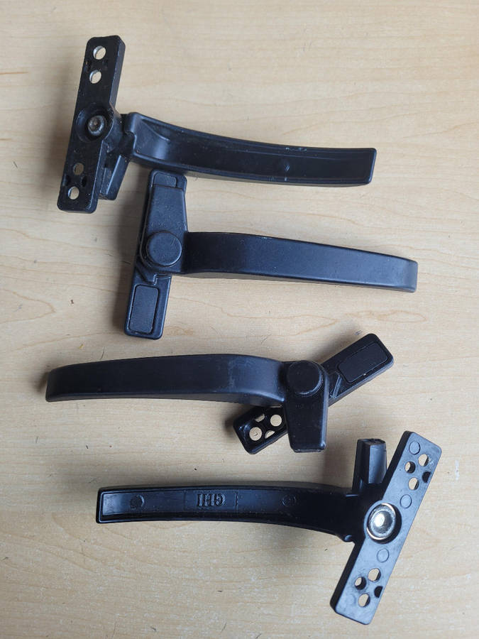 Aluminium Window Handles. (Bid Per Piece)