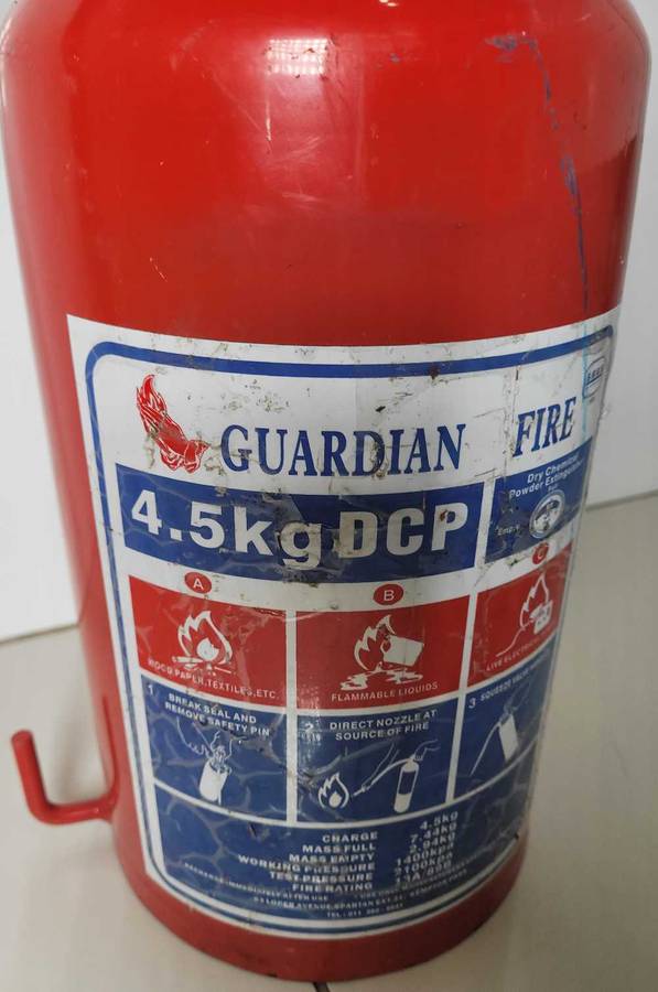 4.5 Kg FULL Fire Extinguisher. (Next Recharge Date: 2/16).  Bid Per Piece