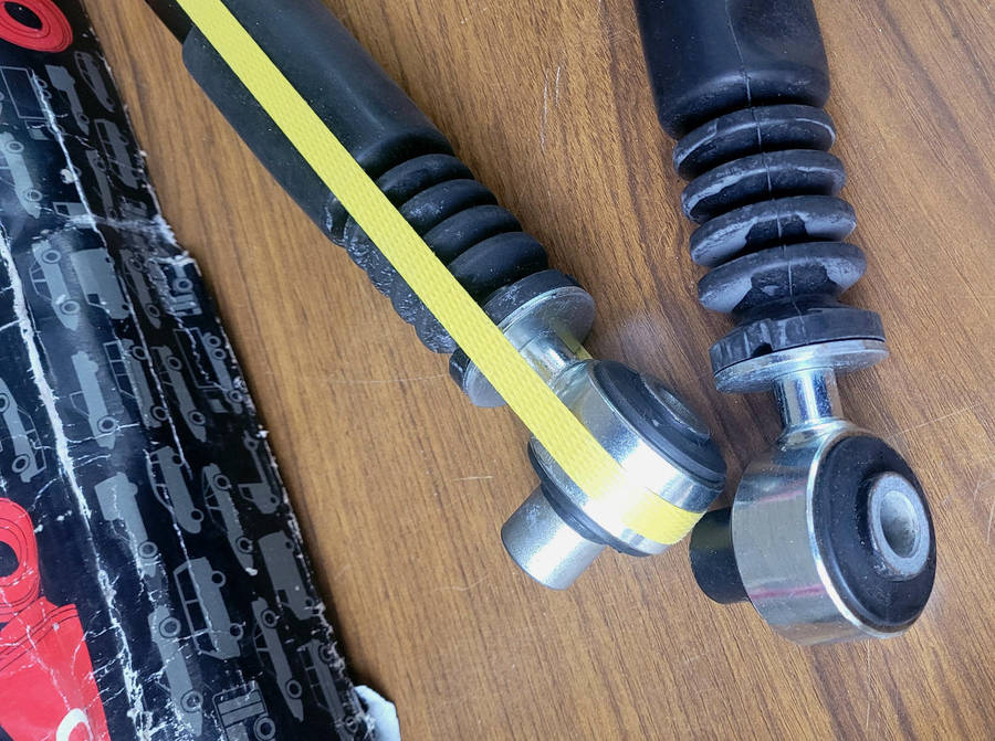 GABRIEL Rear Axle Twin-Tube Telescopic SHOCK ABSORBER - Fits RENAULT MEGANE 1995-2003 (Part: 69927)