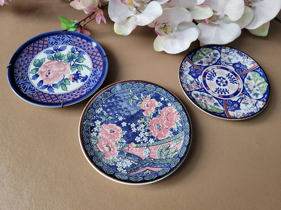 Well-Preserved Collectable Oriental Imari ware.  (Bid Per Lot)