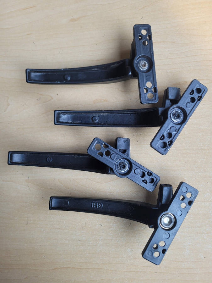 Aluminium Window Handles. (Bid Per Piece)