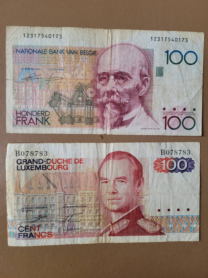 WORLD BANK NOTES #2 (As Pictured) Bid Per Lot