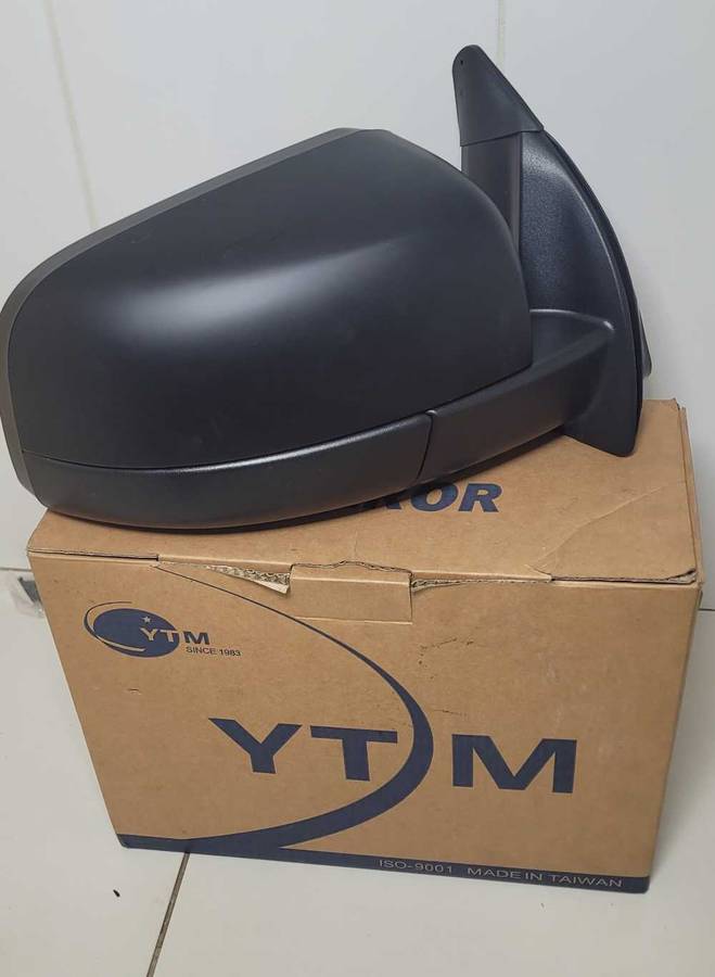 Ford Ranger Right Hand Electric Mirror . See Photos For Item Description