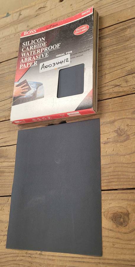 400 Grit WATERPROOF Fine Sanding Paper (Bid per piece - NOT THE WHOLE PACKET)