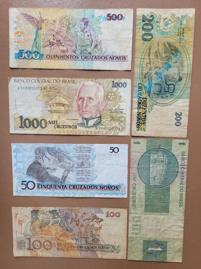 WORLD BANK NOTES #7 (As Pictured)  Bid Per Piece-To Take All 6x