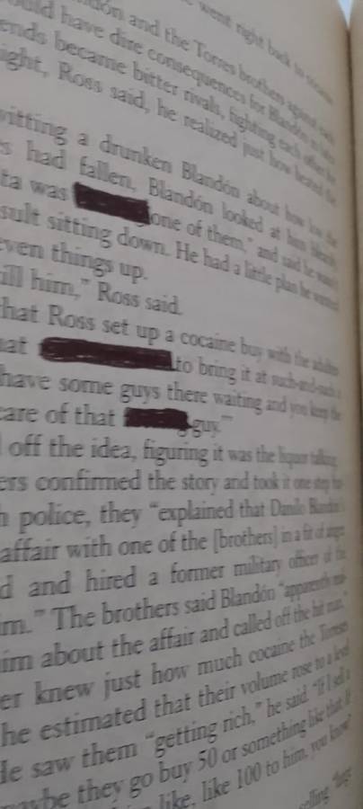Book: DARK ALLIANCE - GARY WEBB - (AN AWARD WINNING BOOK)