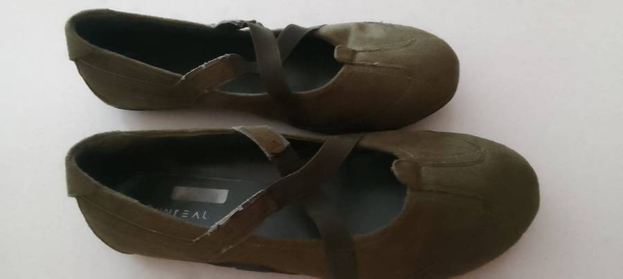 Ladies shoes  X-over sport Olive green slip on (size 8)