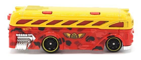 Hotwheels Hot Wheels Diecast Model Car 2024 65/250 Surfin School Bus Xtreme Sports