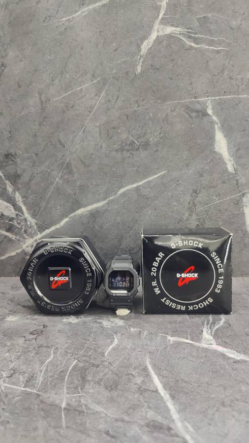 Casio - G-Shock Men's 5600 Series -DW-5600BBR-1