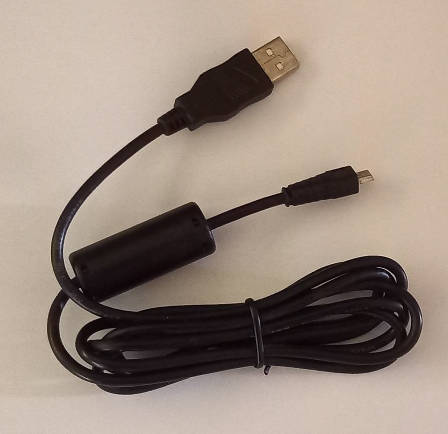 Sony Cybershot DSC S730 7,2MP working order with extras