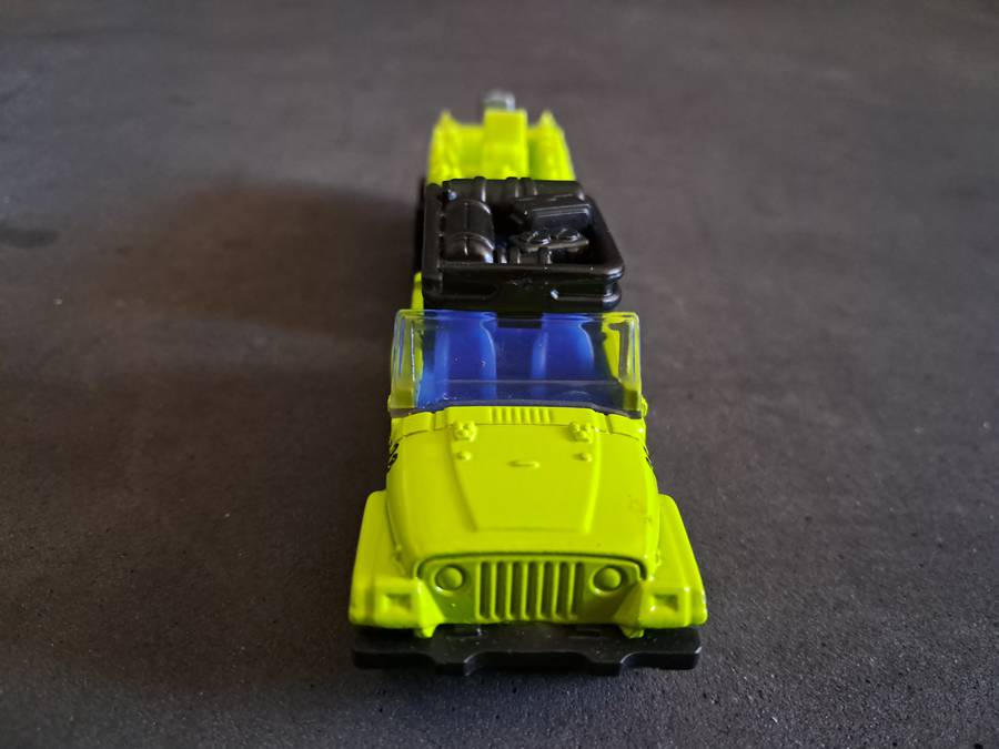 Matchbox jeep wrangler with trailer